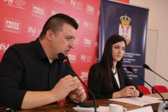 Презентација Небојше Јанковића  (фото: Прес центар УНС)